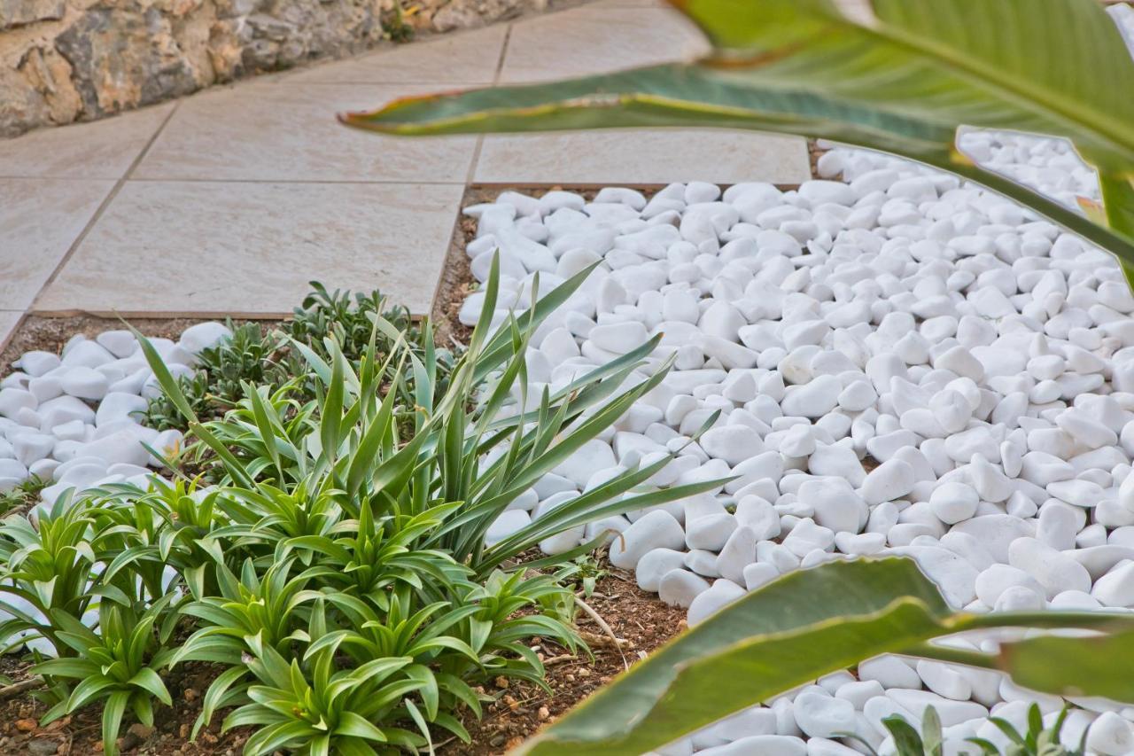 Myrties Villa Popillon 1 מראה חיצוני תמונה